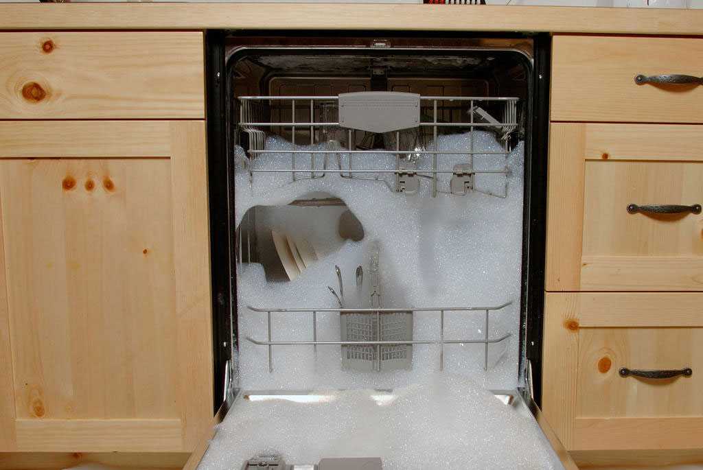 Посудомоечная машина не промывает посуду Kaiser